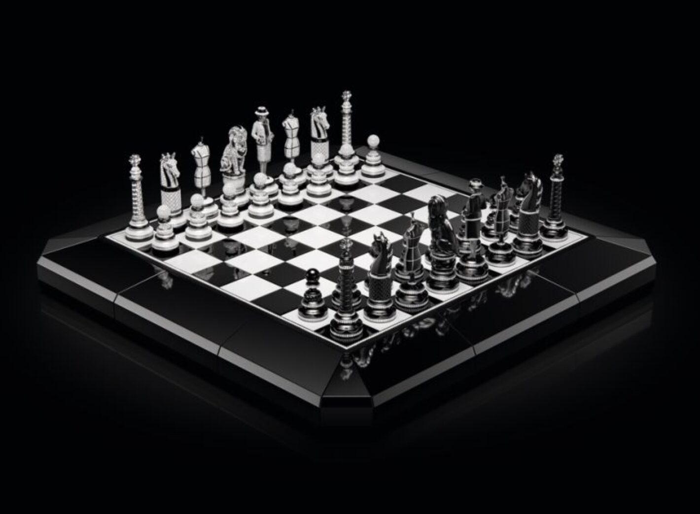 Chanel trasforma gli scacchi in Alta Orologeria con Coco Game The Chessboard1
